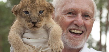 Ein Herz für Tierbabys: Dirk Roßmann