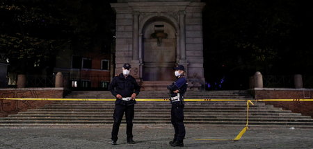 »Das ganze irre anregende Leben« (Piazza Trilussa in Rom, Ende O...