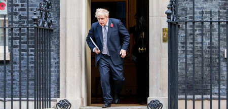 Allein gelassen: Großbritanniens Premier Boris Johnson in London...