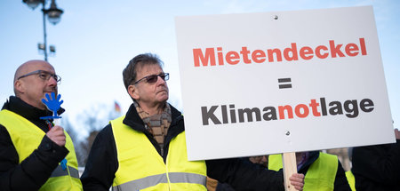 Macht wenig Sinn: Gegner des Mietendeckels demonstrieren mit unv... Macht wenig Sinn: Gegner des Mietendeckels demonstrieren mit unv...