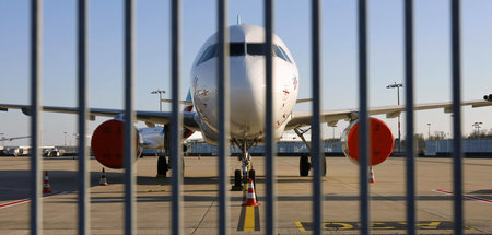 Nicht gebraucht: Bleiben weiterhin mangels Passagieren oft am Bo... Nicht gebraucht: Bleiben weiterhin mangels Passagieren oft am Bo...