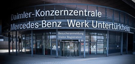Schauplatz des Konfliktes: Daimler-Konzernzentrale in Untertürkh... Schauplatz des Konfliktes: Daimler-Konzernzentrale in Untertürkh...