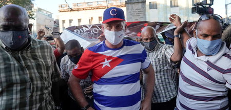 Kubas Präsident Miguel Diaz-Canel auf der Demonstration in Havan...