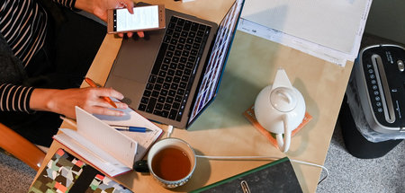 Zusätzlicher Stress: Knapp 40 Prozent der Beschäftigten im Homeo...