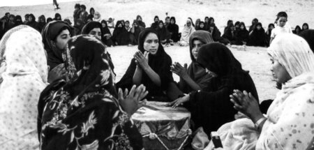 Aus der Westsahara geflüchtete Frauen 1977 in einem Camp in Alge...