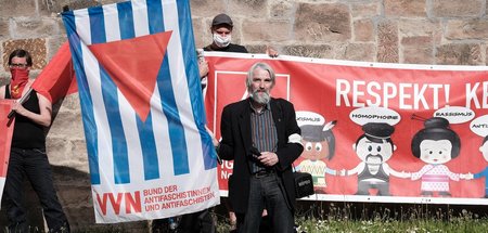 Antifaschismus soll gemeinnützig bleiben: Ulrich Schneider (M.),...