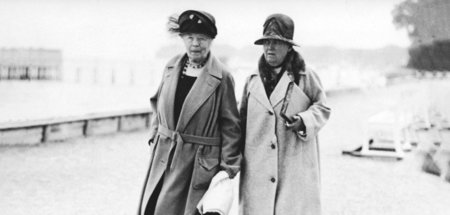 Selma Lagerlöf (l.) beim Spaziergang mit Valborg Olander: »Die w... Selma Lagerlöf (l.) beim Spaziergang mit Valborg Olander: »Die w...