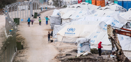 Das Lager Kara Tepe auf Lesbos befindet sich auf einem ehemalige...
