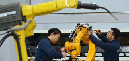 Produktion von Roboterarmen in einer Fabrik in Huzhou (8.1.2019)