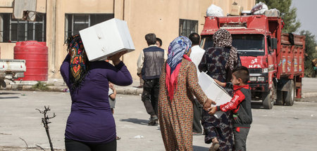 Flüchtlinge aus der Stadt Ras Al-Ain (Tell Tamer, 15.10.2019)