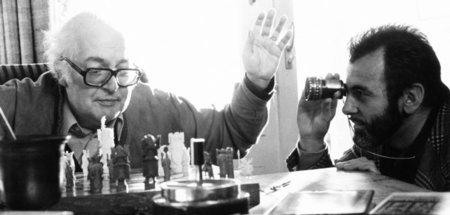 Momente der Verunsicherung: Friedrich Dürrenmatt (l., am Filmset...