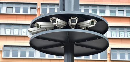 Alles im Blick: Videoüberwachung am Hauptbahnhof in Saarbrücken ...