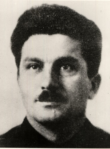 Max Hoelz (1889-1933) Max Hoelz (1889-1933)