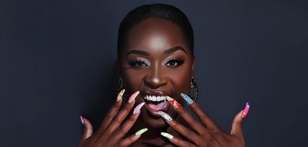 Die französische Rapperin Le Juiice nimmt lieber alles selbst in...