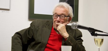 »Krach gibt’s überall genug«: Armin Stolper bei einer Lesung in ...