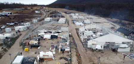 2021-01--MIGRANTS-BOSNIA.JPG