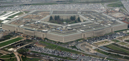 Ex-Pentagon-Chef fordert, die Atomwaffenkontrolle auf den Kongre... Ex-Pentagon-Chef fordert, die Atomwaffenkontrolle auf den Kongre...