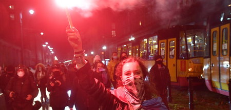 Protest gegen die Verschärfung des Abtreibungsrechts in Warschau