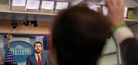 Brian Deese kam von Blackrock ins Weiße Haus und ist jetzt der W...