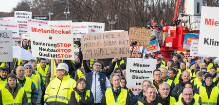 Maßnahmen wie der »Mietendeckel« schlägt der geballte Widerstand... Maßnahmen wie der »Mietendeckel« schlägt der geballte Widerstand...