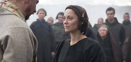 Duncan, König von Schottland, wird von Lady Macbeth begrüßt: »Ma...
