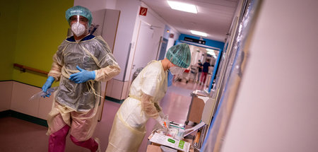 Hetzerei: Der Stress in der Pflege wird durch die Coronakrise ve...