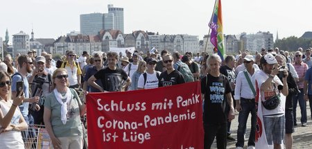 Demo von Coronaleugnern in Düsseldorf (20.9.2020)