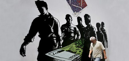 3_GF10000107748_RTRMADP_3_EUROZONE-GREECE.jpg