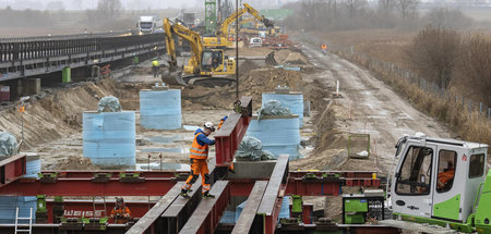 Eines der ausgemachten Desaster: Arbeiten an der A 20 bei Tribse...