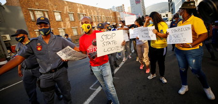 Proteste in Kapstadt gegen Staatschef Cyril Ramaphosa vor seiner...