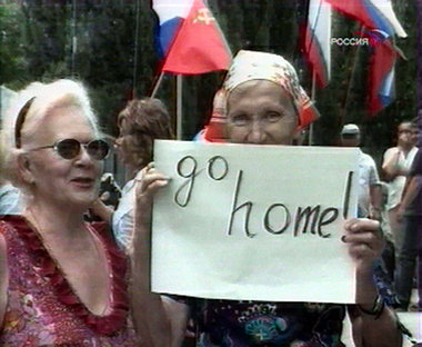 Ausdauernde Demonstrantinnen: Zwei Wochen lang US-Unterkünfte au...