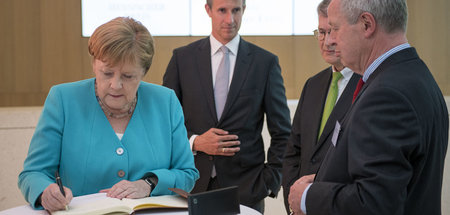 Festveranstaltung_zu_61555769.jpg