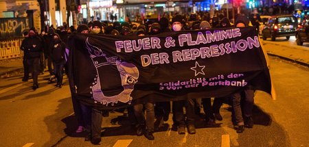 »Feuer und Flamme der Repression«: Demonstration für die »Drei v...
