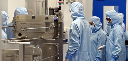 Werk des Astra-Zeneca-Zulieferers Thermo Fisher in Seneffe in Be...