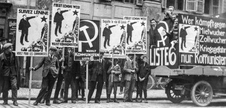 »Wer kämpft gegen Mietwucher, Zollwucher, Kriegsgefahr – nur Kom...