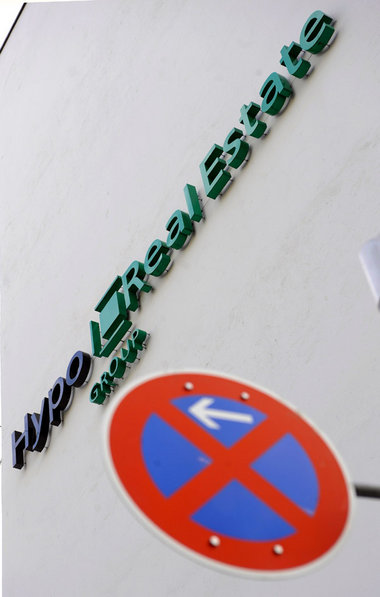 Milliardenloch: Zukunft des DAX-Konzerns bleibt ungewiß