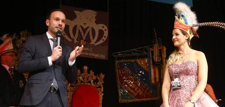 Hat bald viel Zeit für Büttenreden: Nikolas Löbel mit der Stadtp...