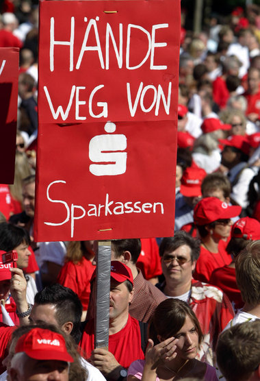 Gegen schleichende Privatisierung: ver.di-Proteste in Düsseldorf... Gegen schleichende Privatisierung: ver.di-Proteste in Düsseldorf...