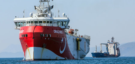 Das türkische Suchschiff »Oruc Reis« ist mehrmals in griechische