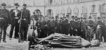 Pariser Kommune 1871 beim Sturz der Colonne Vendôme