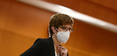 »Selbstschutz« in Afghanistan? Bundesverteidigungsministerin Ann