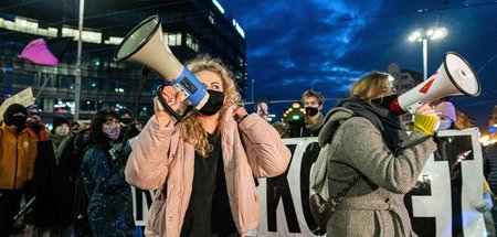 Protest gegen den Vorschlag, mit der Istanbul-Konvention zum Sch... Protest gegen den Vorschlag, mit der Istanbul-Konvention zum Sch...