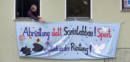 Für Umverteilung zugunsten von Menschenleben: Mitinitiator Bernh... Für Umverteilung zugunsten von Menschenleben: Mitinitiator Bernh...