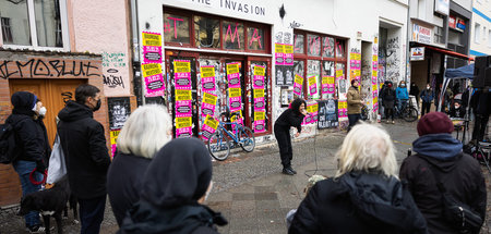 Am letzten Wochenende protestierten bereits knapp 150 Menschen v... Am letzten Wochenende protestierten bereits knapp 150 Menschen v...