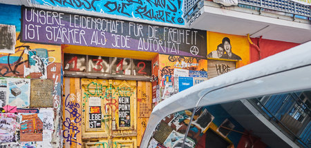 Die Tür soll zu bleiben: Wohnprojekt in der Rigaer Straße (Berli...