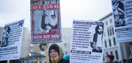D15D0402BerlinKundgAbuJamal173133.jpg