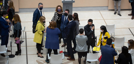 Szene im katalanischen Parlament in Barcelona am 30. März