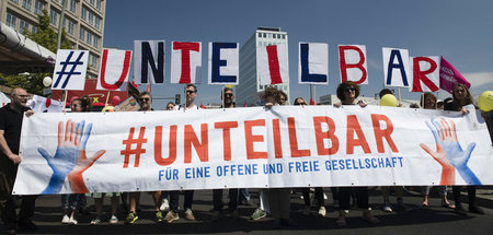 »Unteilbar«-Demonstration im Mai 2019 in Berlin »Unteilbar«-Demonstration im Mai 2019 in Berlin