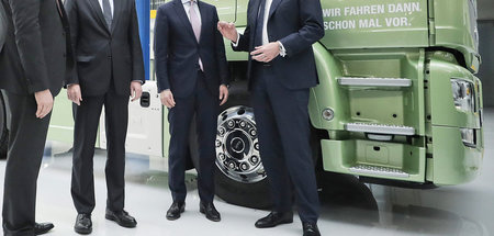 Lastwagenbauer_MAN_s_52565516 Kopie.jpg