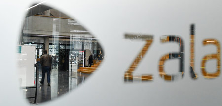 Permanenter Leistungscheck der Beschäftigten beim virtuellen Mod...
